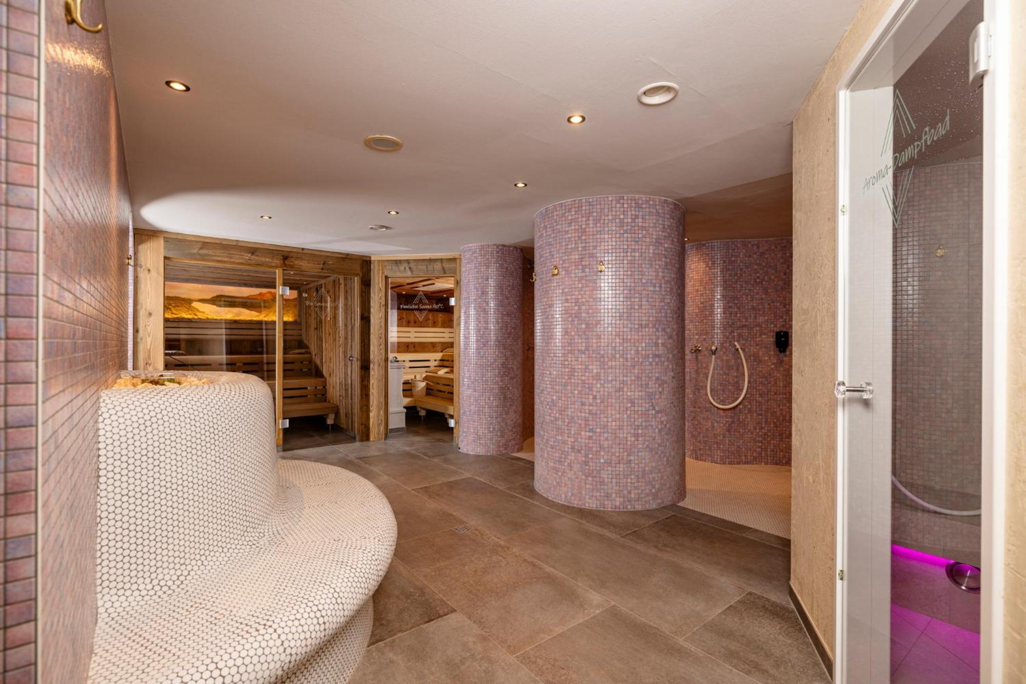 Der Rindererhof Hotel Тукс Екстериор снимка