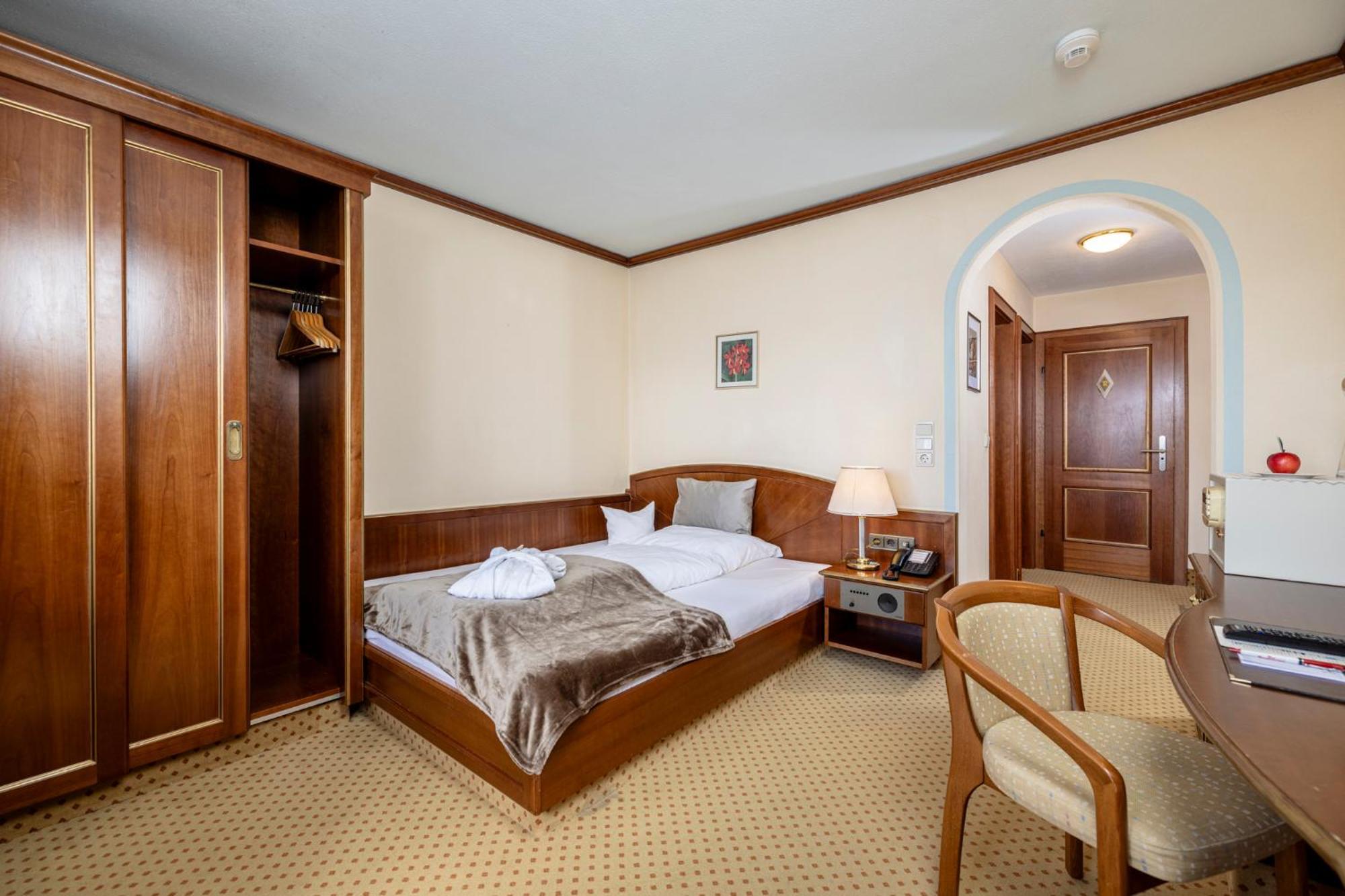 Der Rindererhof Hotel Тукс Екстериор снимка