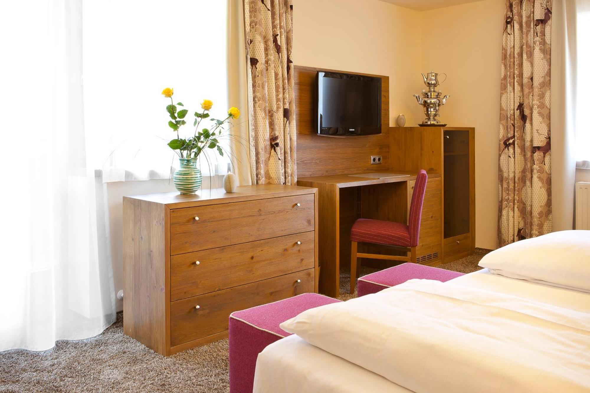 Der Rindererhof Hotel Тукс Екстериор снимка
